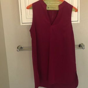 Banana Republic maroon sleeveless top